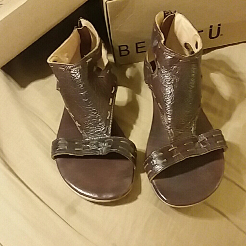 Genuine leather strap sandals